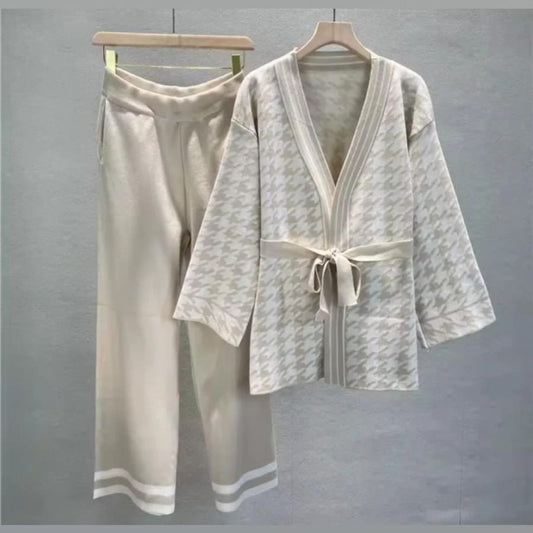 Belt Style Premium Quality Winter 2-Pcs Co-Ord Set. CWTS-34