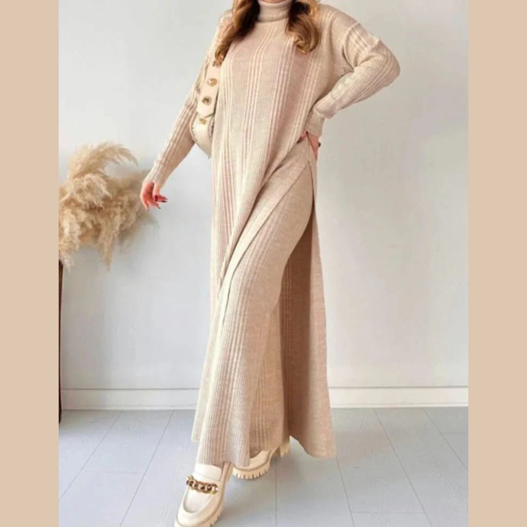 Trendy Winter Roll Neck Style knit CoOrd Set