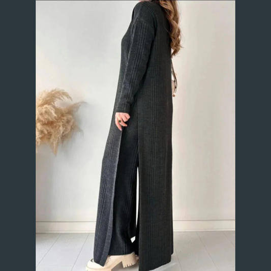 Trendy Winter Roll Neck Style knit CoOrd Set