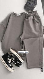 Round Neck Style Short Sleeve 2-Pcs Summer Tracksuit For Her CWTS-02